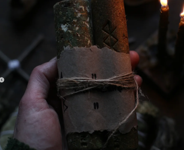 Свічки великі